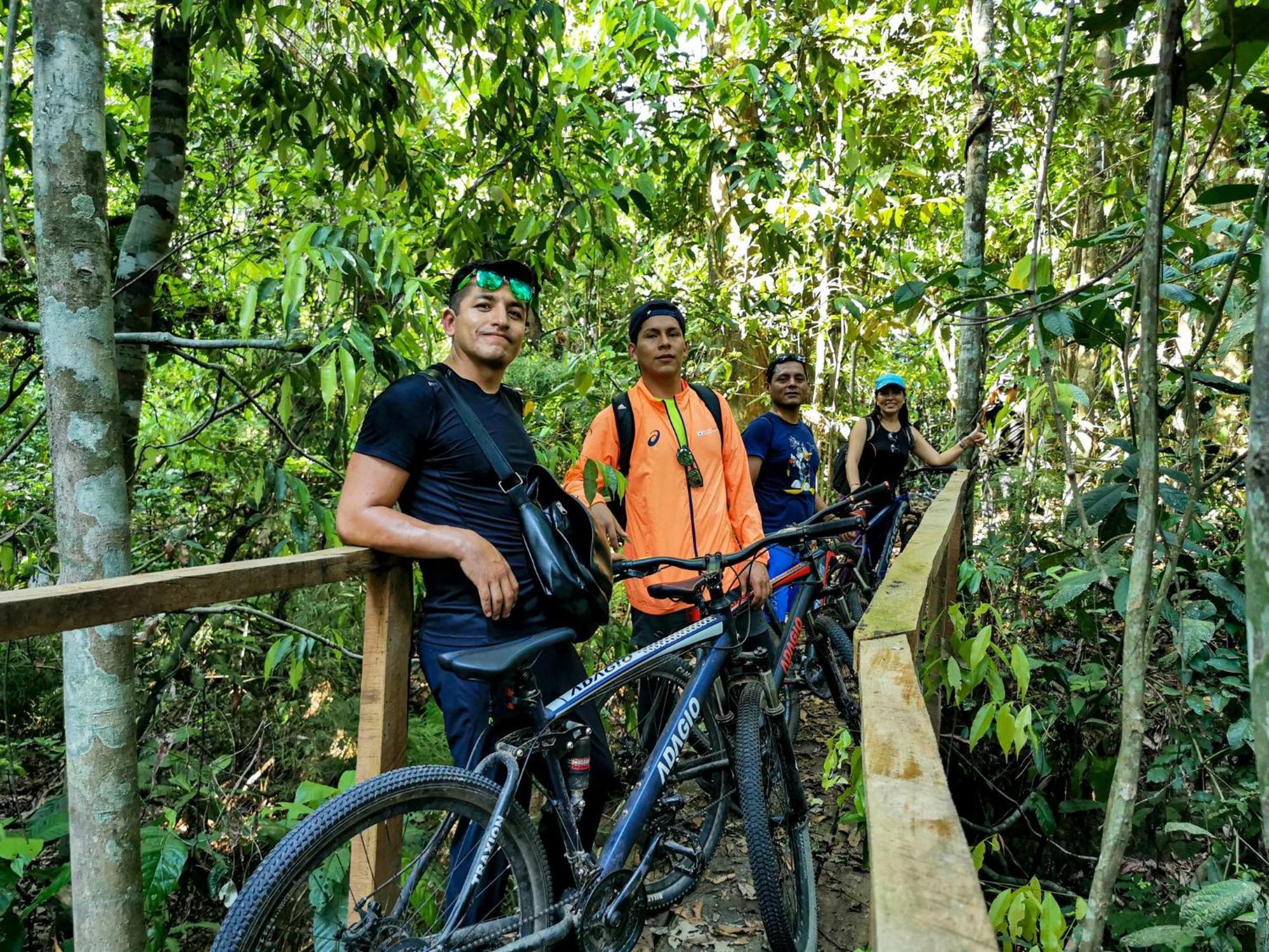 Castana Amazon Park Hostel Пуерто Малдонадо Екстериор снимка